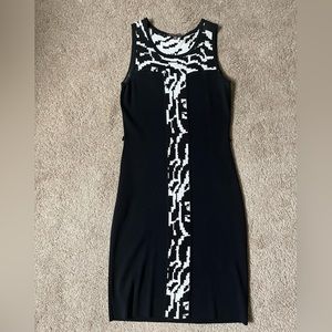 Adrienne Vittadini Knit Sheath Dress Size S